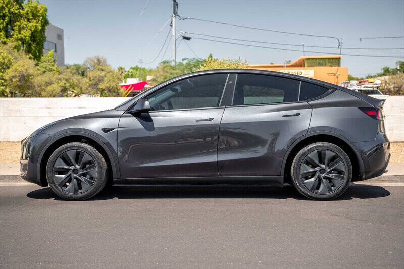 tesla model y 2025 7SAYGDED1SF237895 image tesla model y 2025 7SAYGDED1SF237895 image